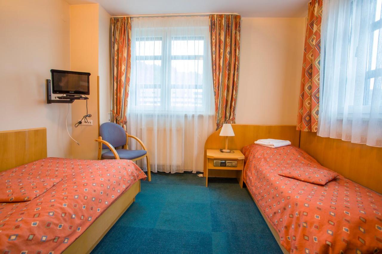 Farys - Swietna Lokalizacja, Sauna, Jacuzzi, Piekne Widoki Z Okien Krynica-Zdrój Kültér fotó